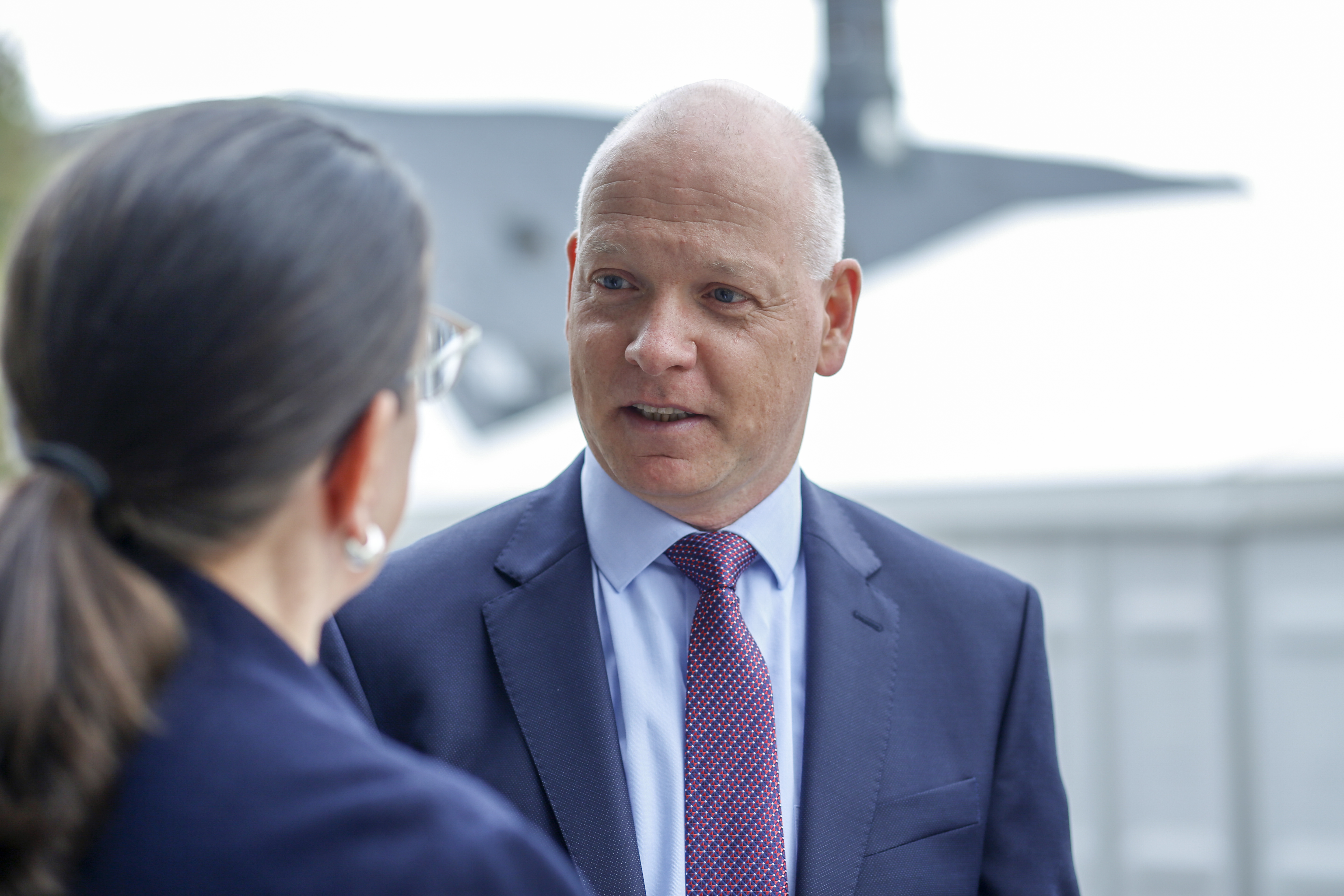 Lassen Sie uns miteinander sprechen